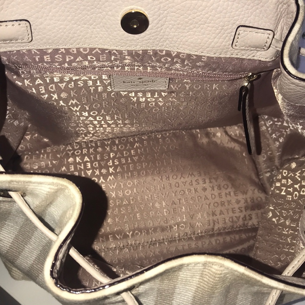 🎉 HP 🎉 Kate Spade Backpack + matching wallet ♠️ - Picture 7 of 8